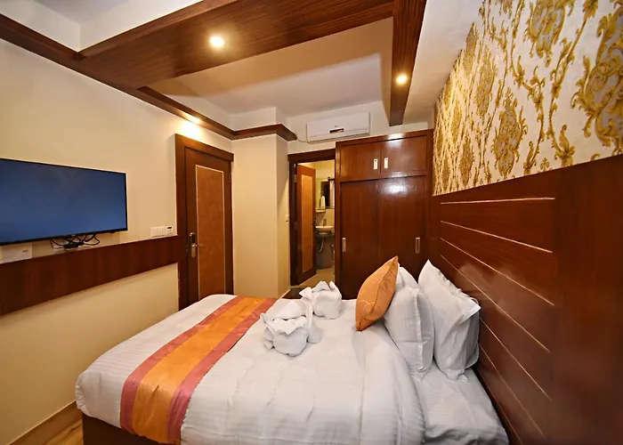Simal Hotel