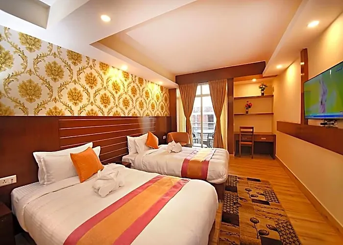 Simal Hotel 3*
